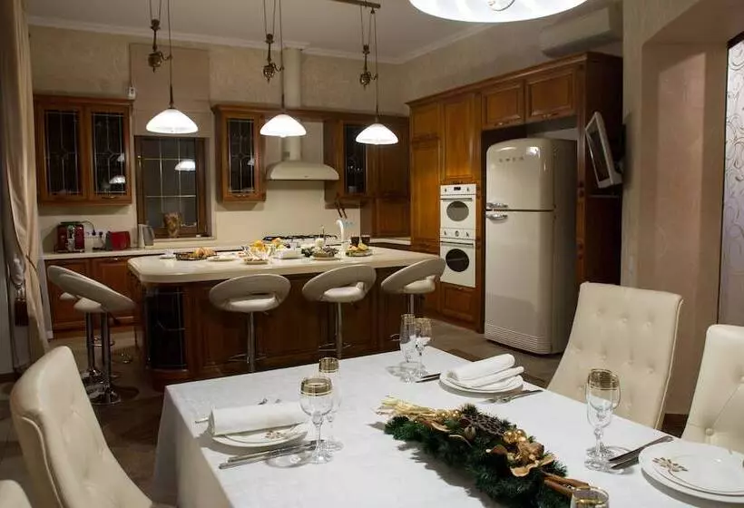 هتل Premium Village Residence