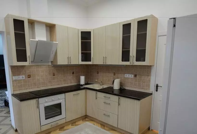 هتل Premium Village Residence