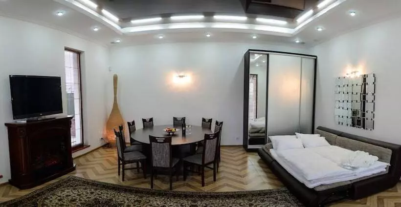 هتل Premium Village Residence