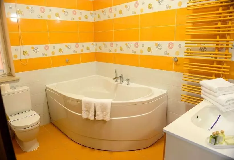 هتل Premium Village Residence