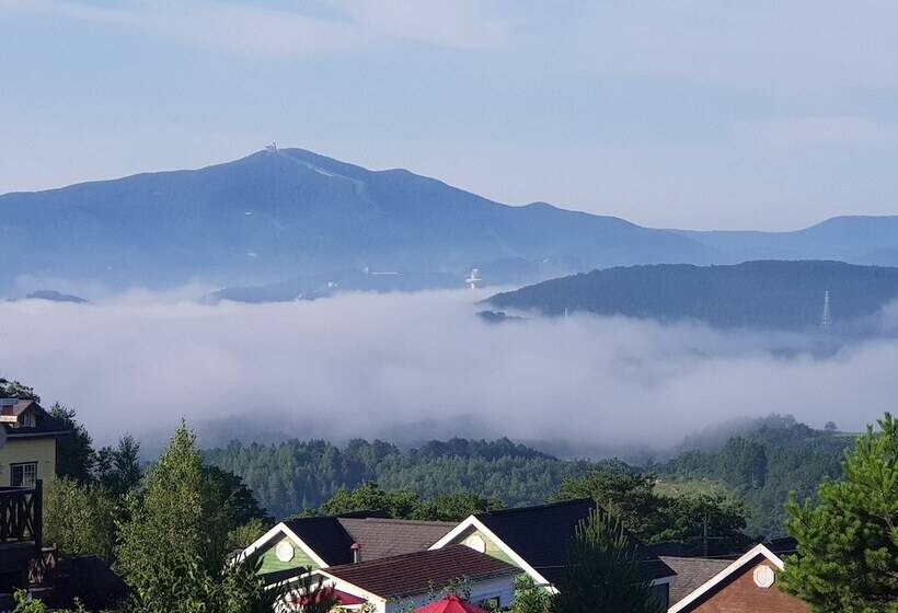 בית מלון כפרי Pungcha & Herb Pension