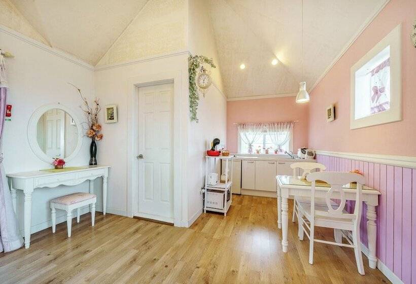 בית מלון כפרי Pungcha & Herb Pension