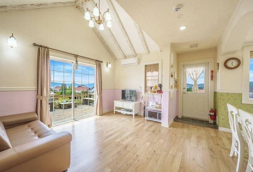 בית מלון כפרי Pungcha & Herb Pension