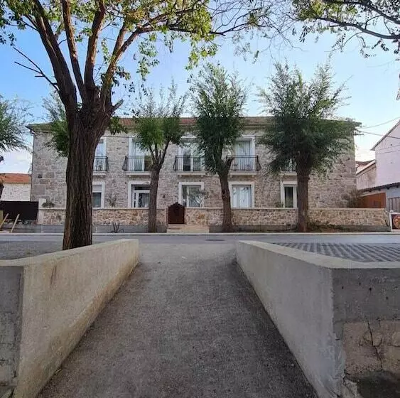 Aamiaismajoitus (B&B) Boutique Vila Marijini Dvori