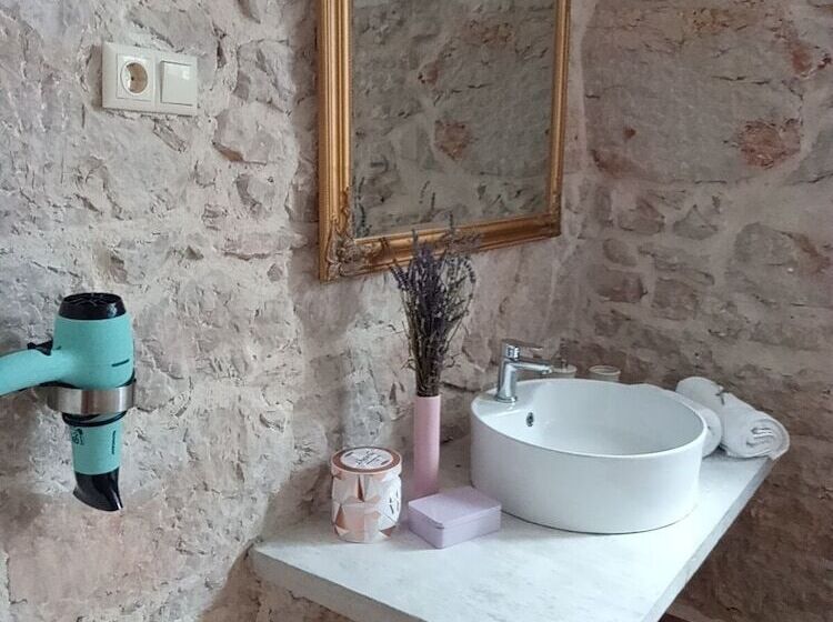 تختخواب و صبحانه Boutique Vila Marijini Dvori