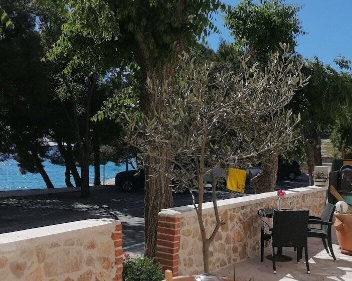 تختخواب و صبحانه Boutique Vila Marijini Dvori