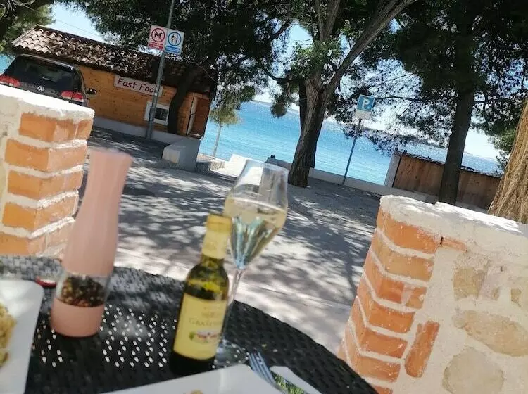 Aamiaismajoitus (B&B) Boutique Vila Marijini Dvori