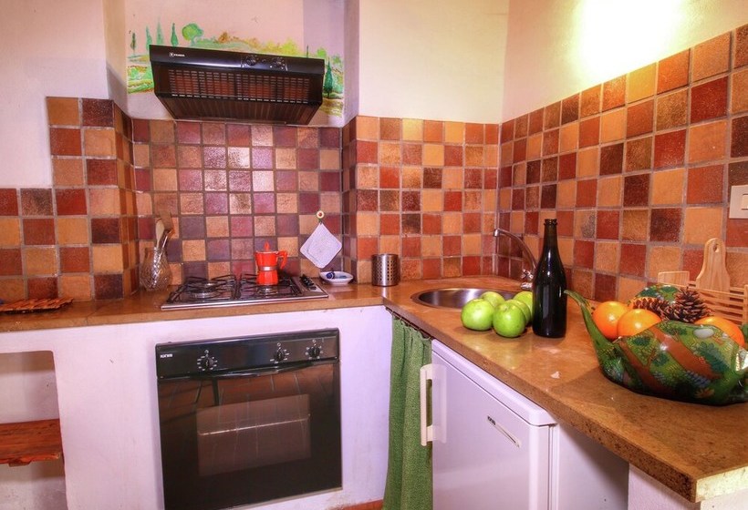 Chaming Farmhouse In Tuscany With Swimming Pool