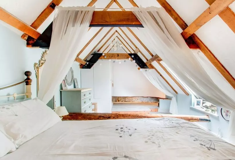 Converted Barn With Excellent Wooden Beams, High Ceiling And A Cosy Terrace