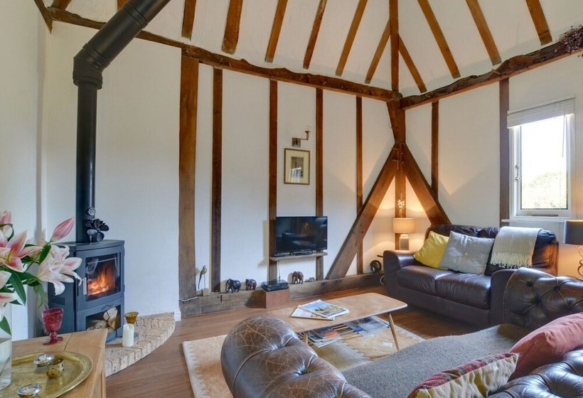 Converted Barn With Excellent Wooden Beams, High Ceiling And A Cosy Terrace