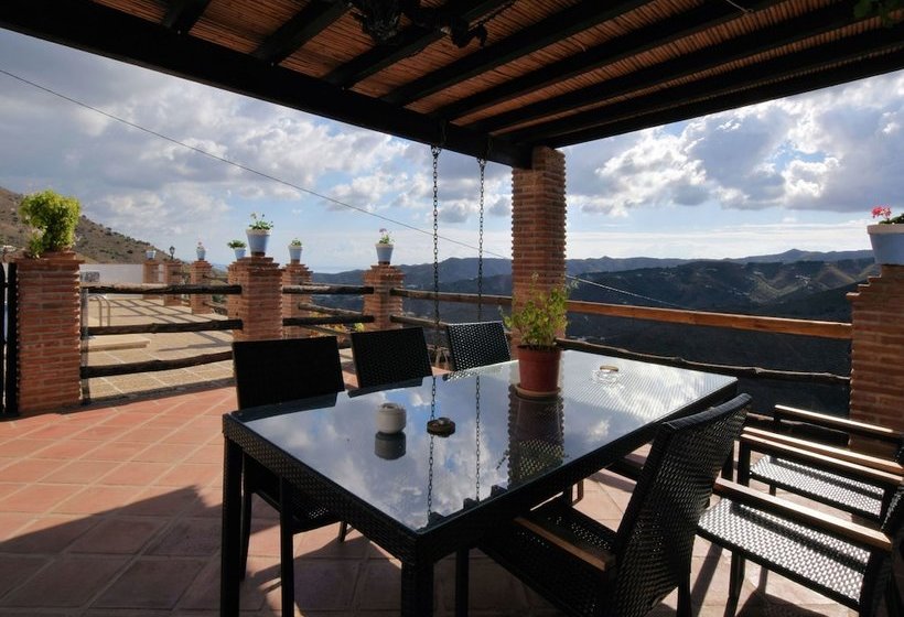 Cozy Cottage In El Borge With Private Pool