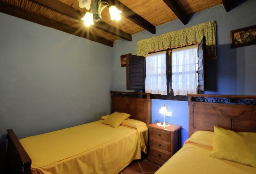 Cozy Cottage In El Borge With Private Pool