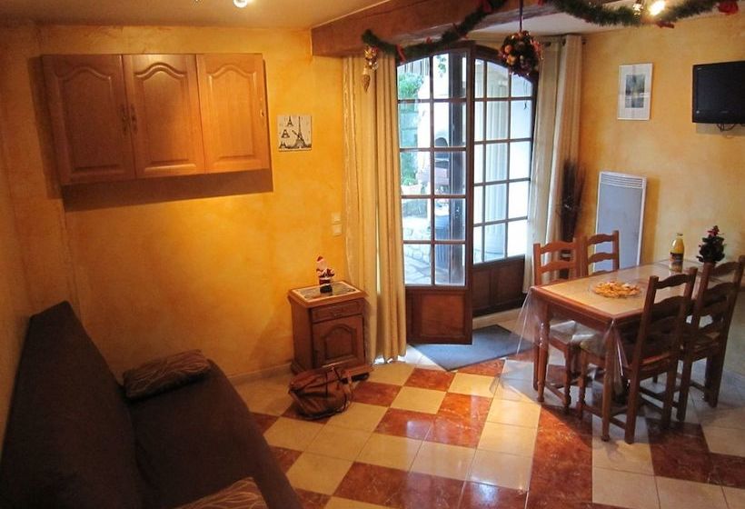 Cozy Cottage In Vairessurmarne With Garden