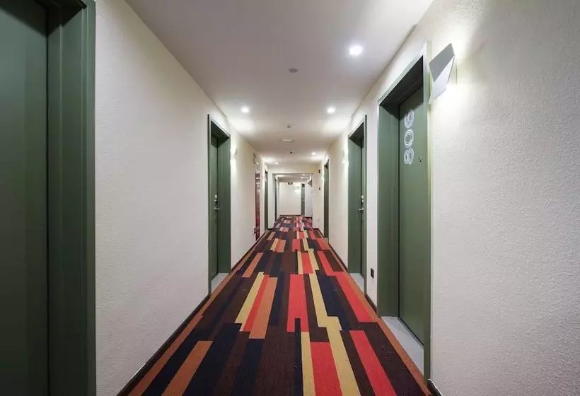 ホテル Ibis Harbin Central Street