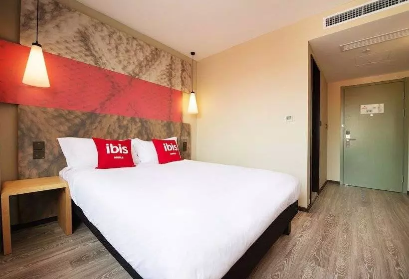 ホテル Ibis Harbin Central Street