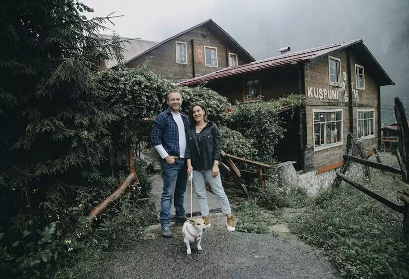 ホテル Kuspuni Dag Evi