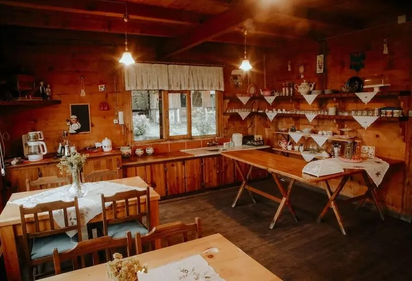 ホテル Kuspuni Dag Evi