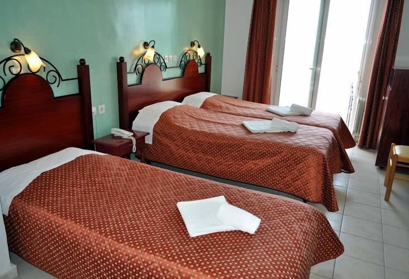 ホテル Samaras Beach