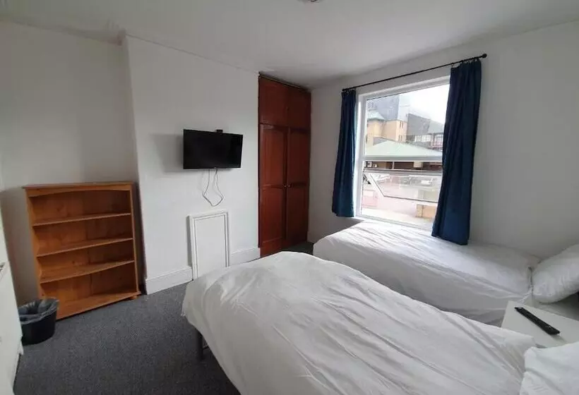 هتل Sial Group Townhouse