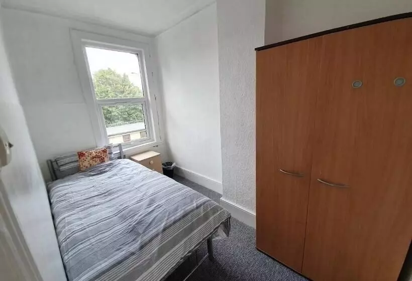 هتل Sial Group Townhouse