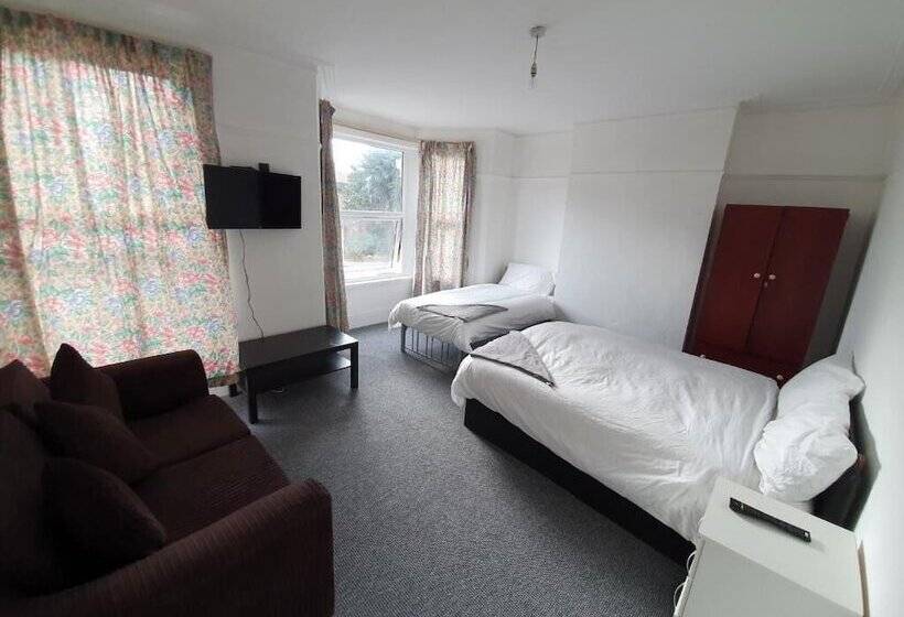 호텔 Sial Group Townhouse