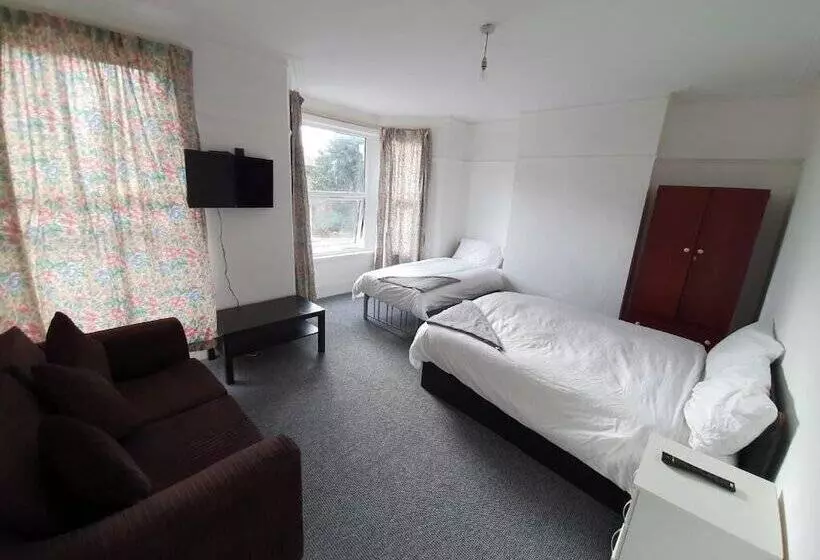 هتل Sial Group Townhouse