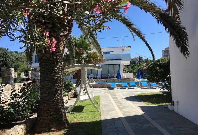 Adult Only Hotel Suzanna