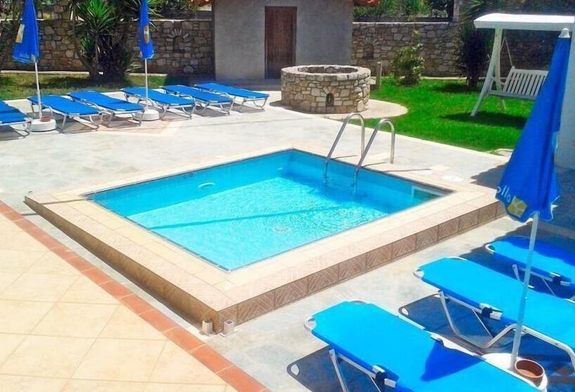 Adult Only Hotel Suzanna