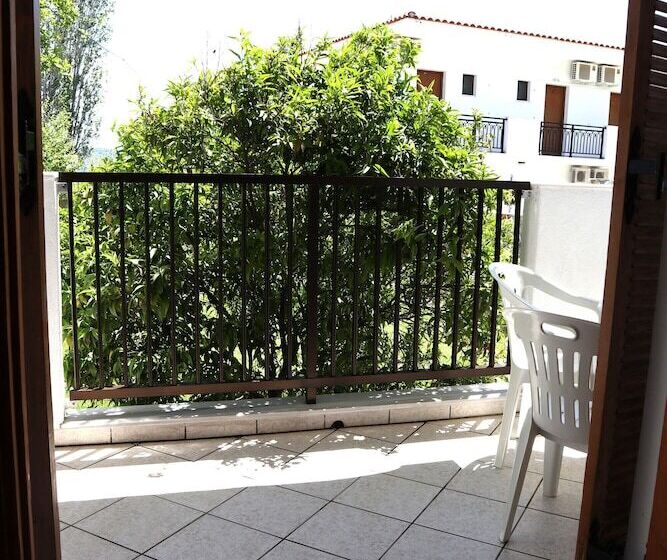 Adult Only Hotel Suzanna