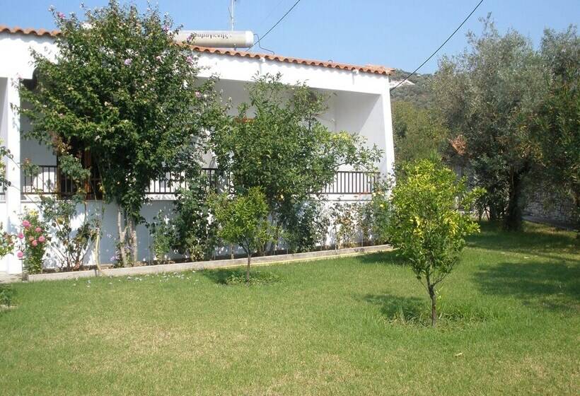 Adult Only Hotel Suzanna