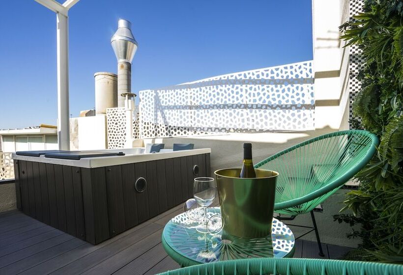 Ito Boutique Badalona Mar