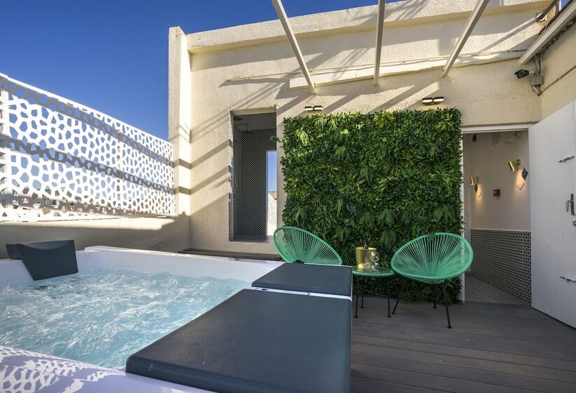 Ito Boutique Badalona Mar