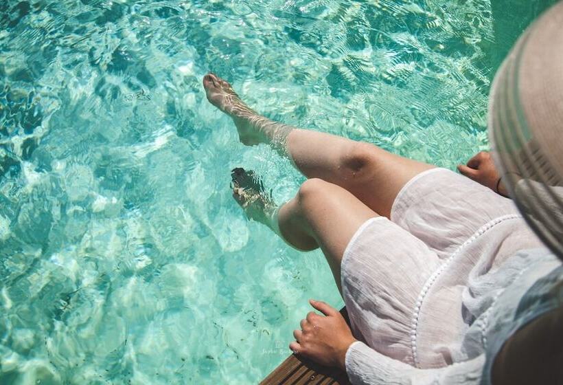 膳宿费 Au Bien Venu