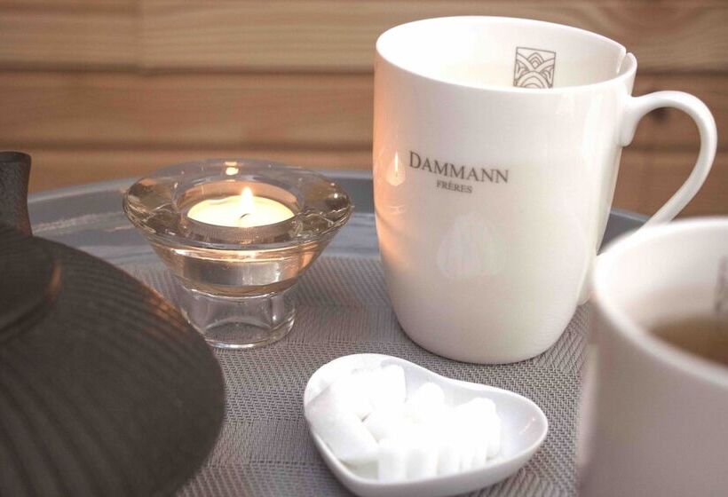 膳宿费 Au Bien Venu