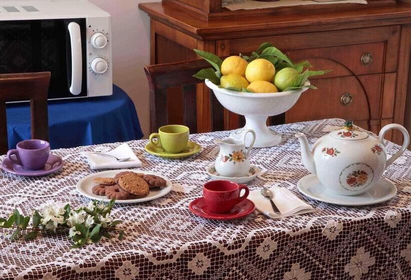 פנסיון Casa Madda