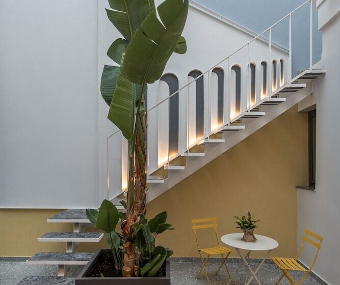 膳宿费 Domus Ariadne