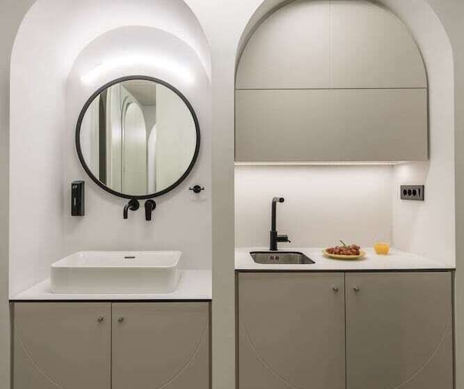 膳宿费 Domus Ariadne