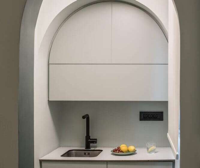 膳宿费 Domus Ariadne