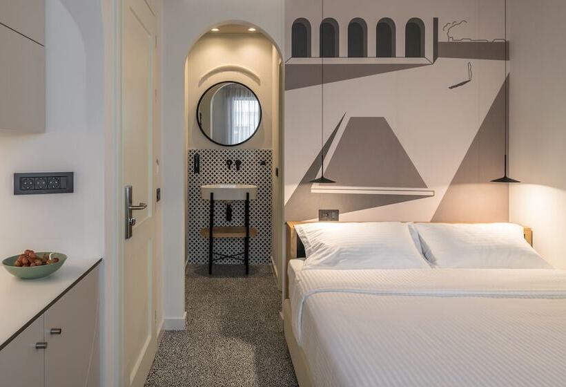 膳宿费 Domus Ariadne