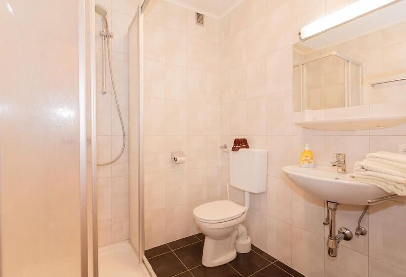 Pension Oberschneider