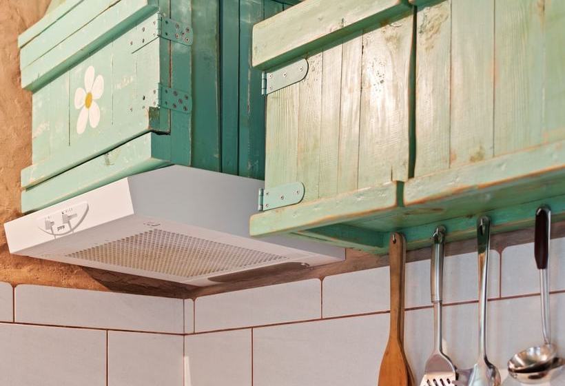 Secluded Cottage In Trpanj With Garden