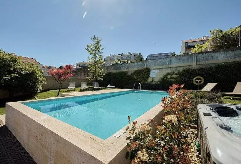 Aparthotel Oporto Anselmo