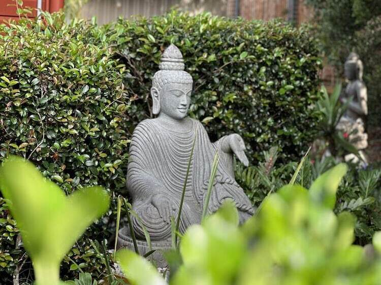 住宿加早餐  Jetavana