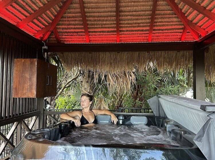 住宿加早餐  Jetavana