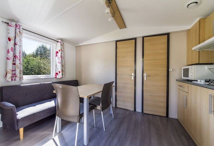 ホテル Camping De Pujol