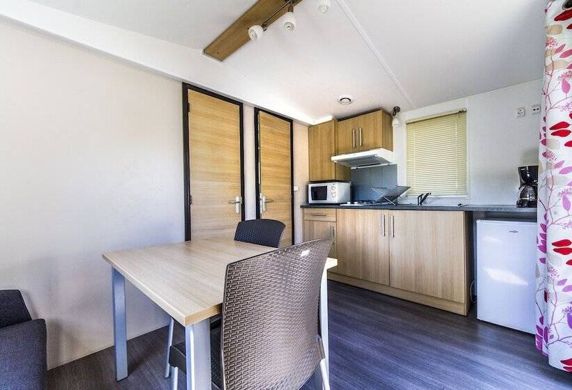 ホテル Camping De Pujol