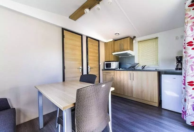 Hotelli Camping De Pujol