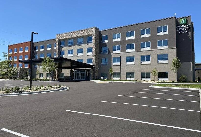 호텔 Holiday Inn Express & Suites Madison West Middleton, An Ihg