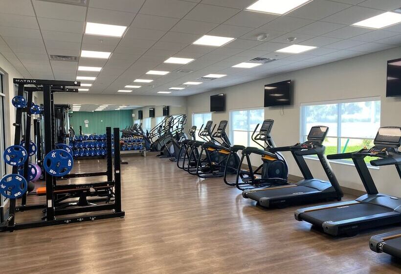 호텔 Holiday Inn Express & Suites Madison West Middleton, An Ihg