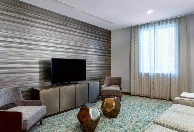 Hotelli Wyndham Garden Miami International Airport